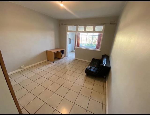 1 BEDROOM PROPERTY TO RENT IN GLENWOOD